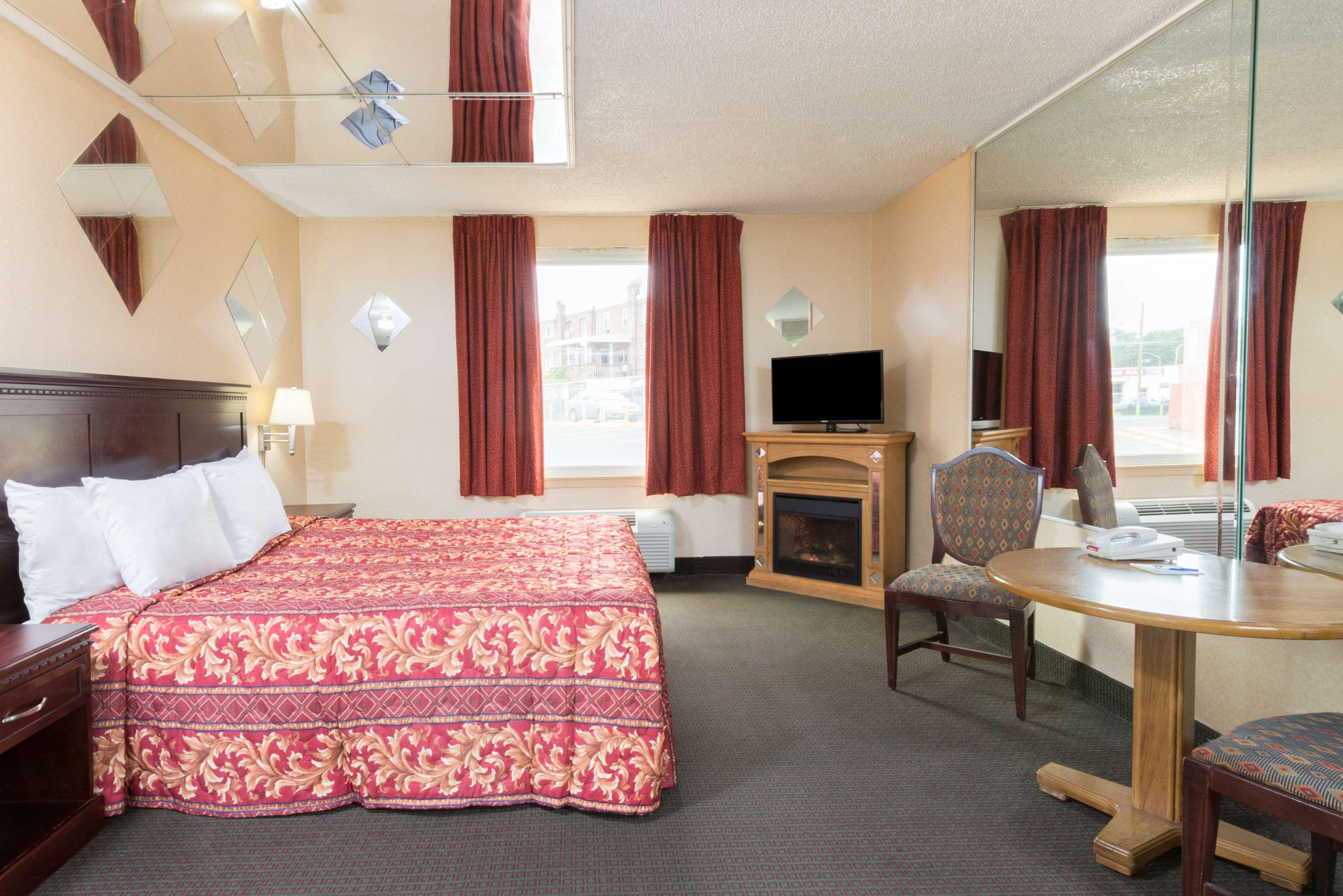 Mini-hôtel Rodeway 2*